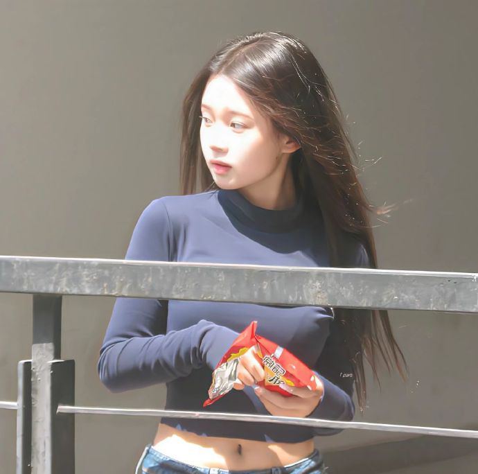 古 风头像女生冷艳霸气蓝色系