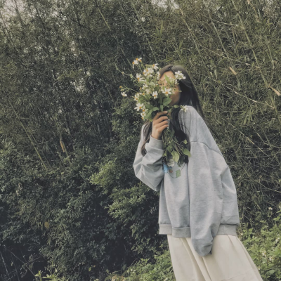 伤 感女头像动漫图片