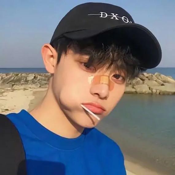素	描qq头像情侣头像